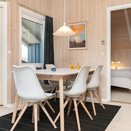 6 Person In Borkop-by Traum