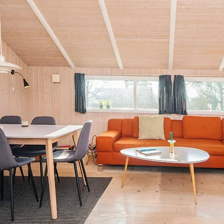4 Star Holiday Home In Borkop *